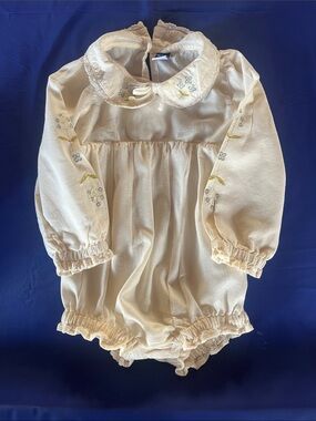 Old Navy Cream Long-Sleeve Baby One-Piece with Embroidered Flowers